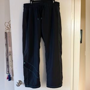 EUC Under Armour Semi-fitted Women’s Lined Windbreaker Pants Teal Accents Size L